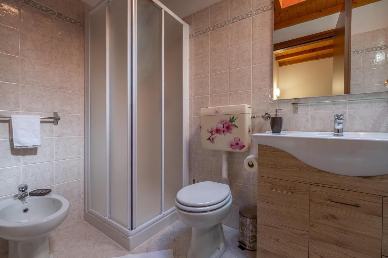 Happy Guest Apartments - Lake & Green Oasis Рива-ді-Сольто Екстер'єр фото